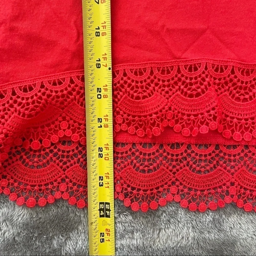 Old Navy Girls Red 3/4 Sleeve Hi-Low Top Crochet Lace Hem Size Large 10-12
